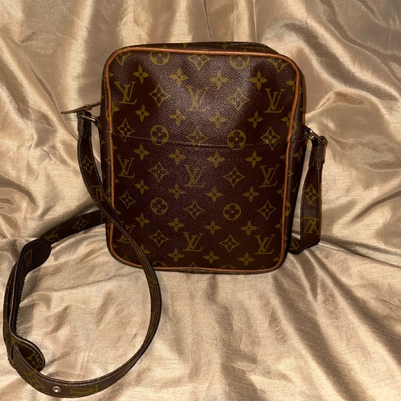 ❌SOLD❌Louis Vuitton Vintage Marceau Bag - Picture 1 of 11
